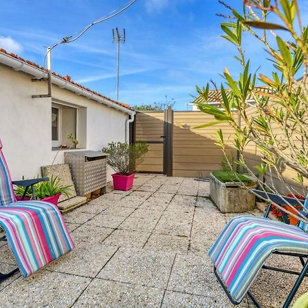 Maison Charmante A L'Epine Avec Jardin Cloture Et Terrasse Экстерьер фото